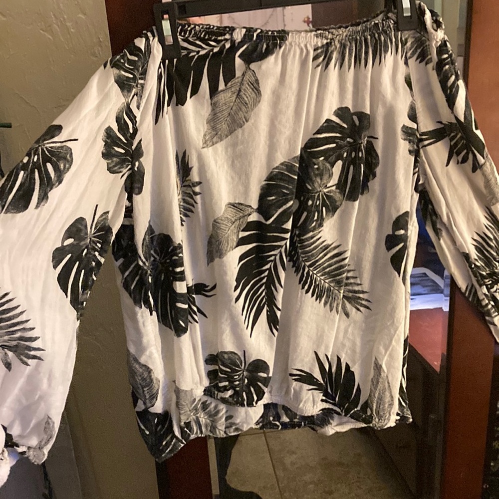 Old navy off the shoulder shirt